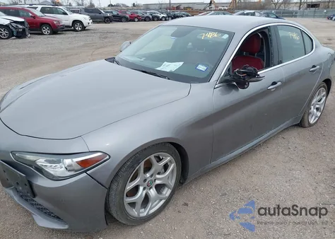 2018 Alfa Romeo Giulia Ti Rwd z USA, uszkodzony, nr VIN ZARFAECNXJ7589715